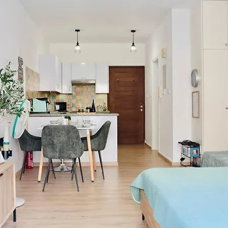 Cozy With Pool,great For Couples & Families, Center *
